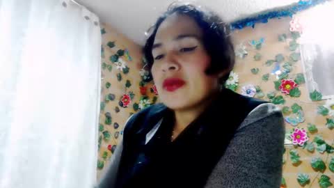 Snapshot of astrid_hauser66 chatting on 09/18/25, 12:01 astrid_hauser66 online show from 09/18/25, 12:01
