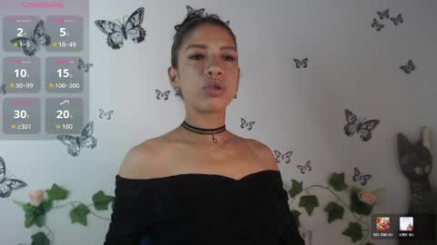 Astrid online show from 04/18/26, 07:29