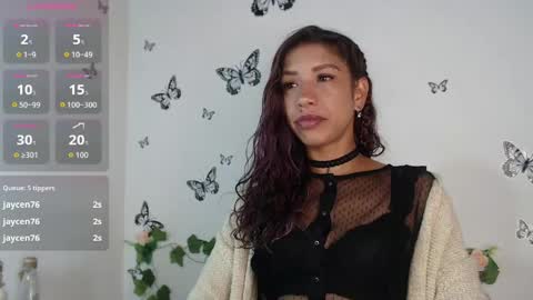 Astrid online show from 05/26/26, 06:20