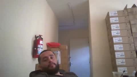 Snapshot of astro_boy_01 chatting on 12/16/25, 09:31 astro_boy_01 online show from 12/16/25, 09:31