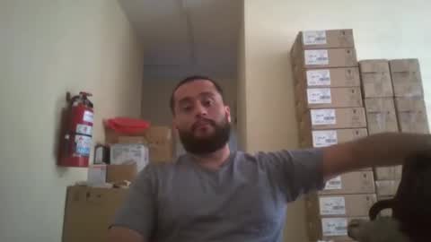 Snapshot of astro_boy_01 chatting on 12/19/25, 09:44 astro_boy_01 online show from 12/19/25, 09:44