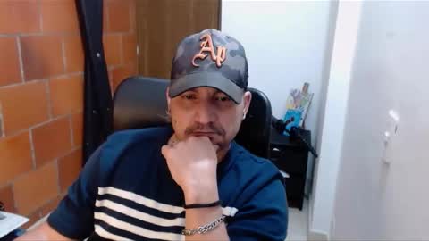 Snapshot of astton_nick chatting on 01/30/25, 09:04 Nick Astton online show from 01/30/25, 09:04