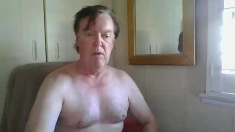 Snapshot of astute008 chatting on 02/01/26, 05:28 astute008 online show from 02/01/26, 05:28