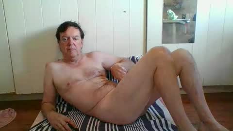 Snapshot of astute008 chatting on 02/09/26, 11:53 astute008 online show from 02/09/26, 11:53