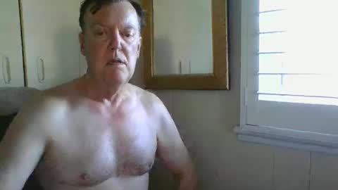 Snapshot of astute008 chatting on 02/22/26, 06:24 astute008 online show from 02/22/26, 06:24