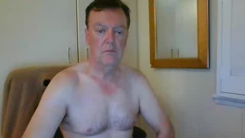 Snapshot of astute008 chatting on 02/27/26, 01:00 astute008 online show from 02/27/26, 01:00