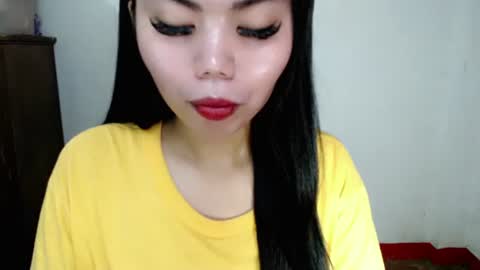 Snapshot of asuna_charming chatting on 10/28/25, 06:21 asuna_charming online show from 10/28/25, 06:21