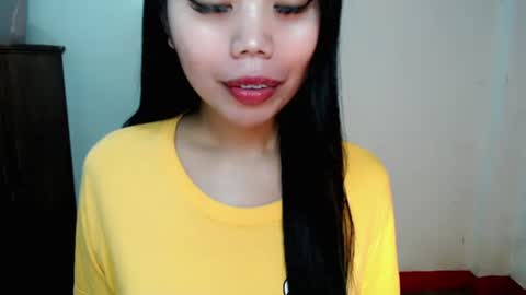 Snapshot of asuna_charming chatting on 11/12/25, 05:13 asuna_charming online show from 11/12/25, 05:13