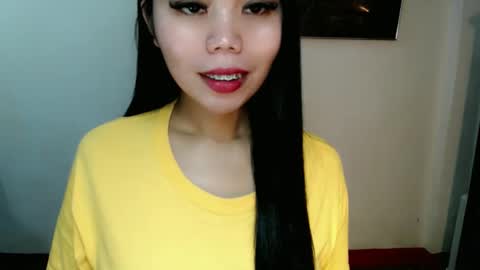 Snapshot of asuna_charming chatting on 11/24/25, 06:13 asuna_charming online show from 11/24/25, 06:13