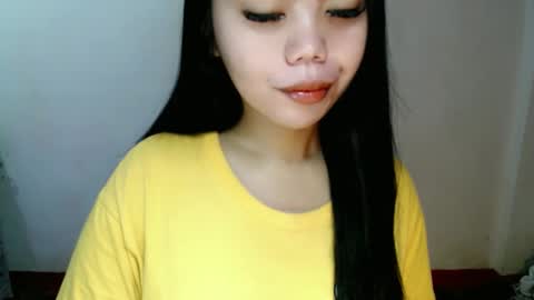 Snapshot of asuna_charming chatting on 01/16/26, 05:11 asuna_charming online show from 01/16/26, 05:11