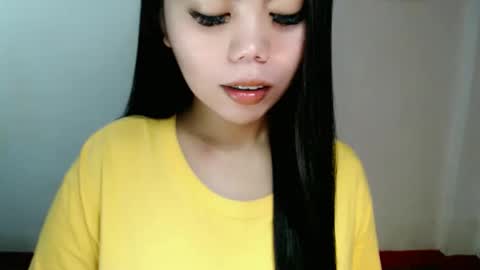 Snapshot of asuna_charming chatting on 01/18/26, 05:22 asuna_charming online show from 01/18/26, 05:22