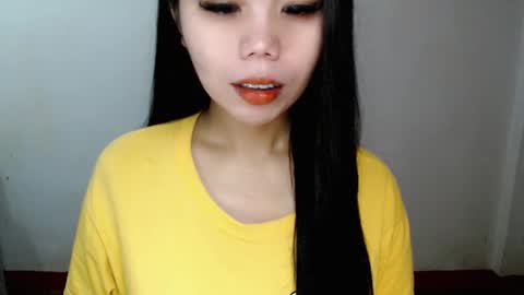 Snapshot of asuna_charming chatting on 02/03/26, 05:27 asuna_charming online show from 02/03/26, 05:27