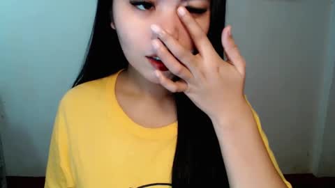 Snapshot of asuna_charming chatting on 02/15/26, 05:59 asuna_charming online show from 02/15/26, 05:59