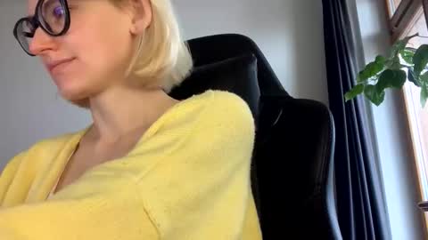 asya_new online show from 11/07/25, 10:37