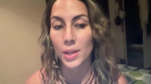 Snapshot of atara25 chatting on 03/01/26, 05:48 Atara online show from 03/01/26, 05:48