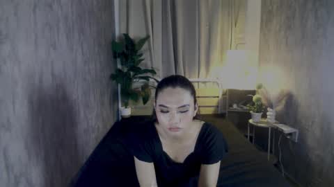 Snapshot of atashakendall chatting on 12/14/25, 11:26 atashakendall online show from 12/14/25, 11:26