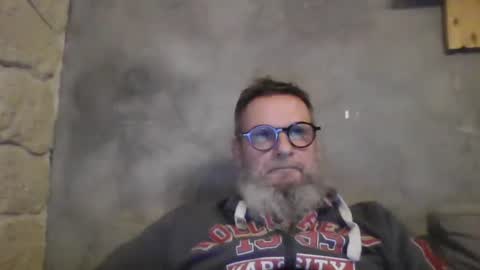 Snapshot of atatanka chatting on 01/04/25, 12:05 atatanka online show from 01/04/25, 12:05