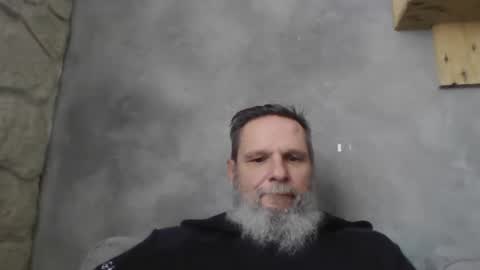 Snapshot of atatanka chatting on 01/21/25, 11:46 atatanka online show from 01/21/25, 11:46