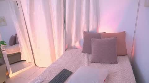 atena676 online show from 05/07/26, 12:16