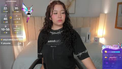 sofia online show from 01/25/25, 05:18