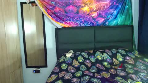 atena messy online show from 11/02/25, 12:13