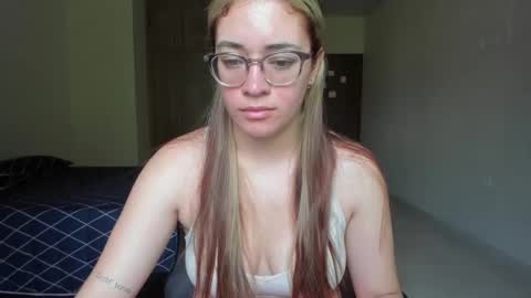 atenas online show from 02/16/25, 06:21