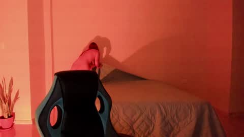 Snapshot of atenas__05 chatting on 02/04/26, 09:48 atenas online show from 02/04/26, 09:48