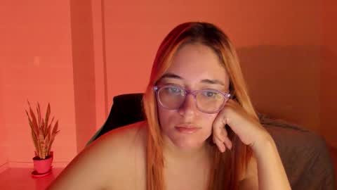 Snapshot of atenas__05 chatting on 02/11/26, 09:25 atenas online show from 02/11/26, 09:25