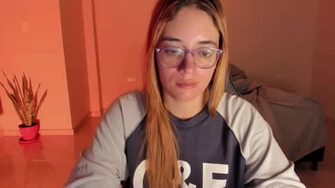 Snapshot of atenas__05 chatting on 03/14/26, 07:25 atenas online show from 03/14/26, 07:25