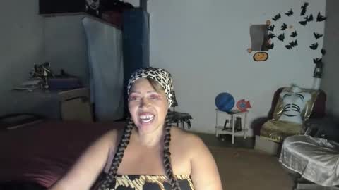 Snapshot of atenea412929 chatting on 10/18/25, 12:57 atenea412929 online show from 10/18/25, 12:57