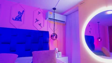 Athenea online show from 03/04/25, 06:37