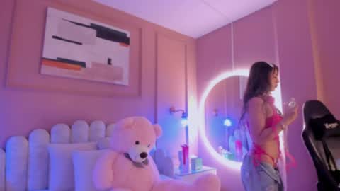Snapshot of atenea_cute21 chatting on 04/30/26, 02:29 Athenea online show from 04/30/26, 02:29