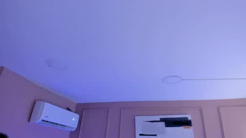Snapshot of atenea_cute21_ chatting on 05/20/26, 02:51 online show from 05/20/26, 02:51