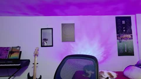 Snapshot of atenea_dragon__ chatting on 01/15/26, 10:24 Atenea online show from 01/15/26, 10:24