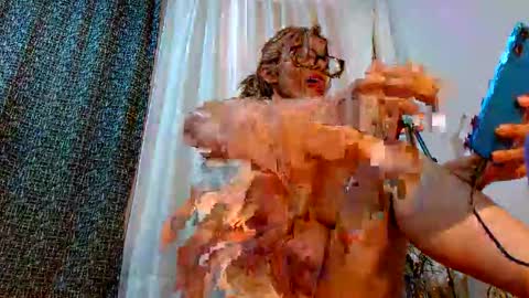 LILIANA online show from 02/20/25, 07:52