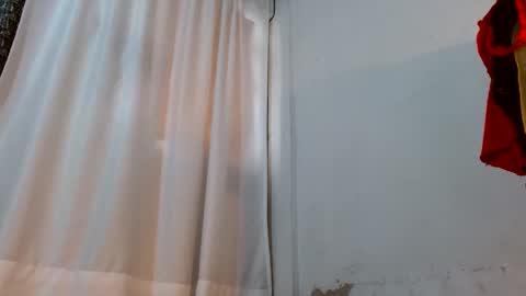 LILIANA online show from 10/03/25, 05:21