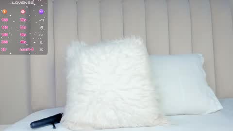 Snapshot of atenea_roberts chatting on 01/29/25, 05:40 ATENEA ROBERTS Sofia online show from 01/29/25, 05:40