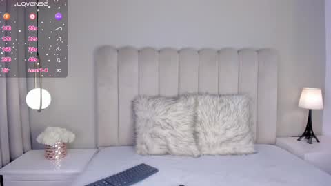 Snapshot of atenea_roberts chatting on 09/16/25, 05:36 ATENEA ROBERTS Sofia online show from 09/16/25, 05:36