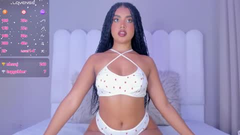 Snapshot of atenea_roberts chatting on 09/18/25, 04:53 ATENEA ROBERTS Sofia online show from 09/18/25, 04:53