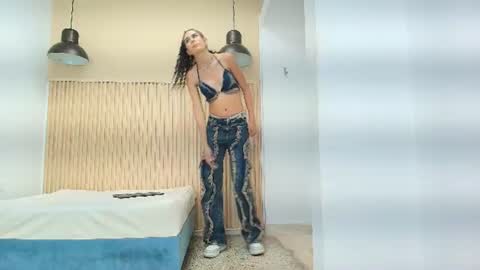 Snapshot of atenea_sexxx chatting on 07/01/26, 12:45 atenea online show from 07/01/26, 12:45