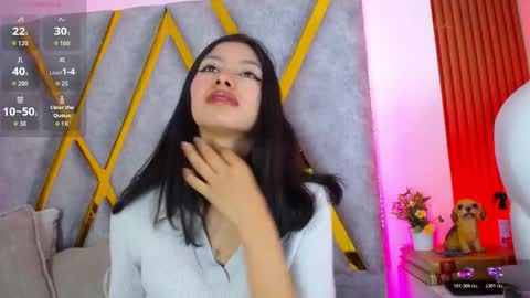 Snapshot of atenea_smith1 chatting on 04/22/26, 04:15 Athenea online show from 04/22/26, 04:15