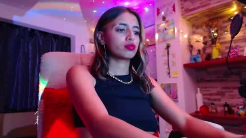 Atenea online show from 02/10/25, 02:08
