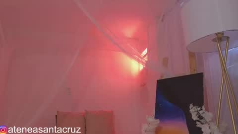 Snapshot of ateneasantacruz chatting on 09/19/25, 09:04 Atenea  online show from 09/19/25, 09:04