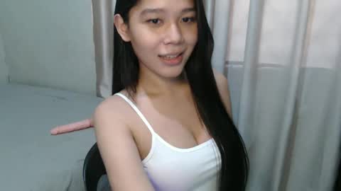 Snapshot of atheena_charm chatting on 01/06/25, 12:37 Athena online show from 01/06/25, 12:37