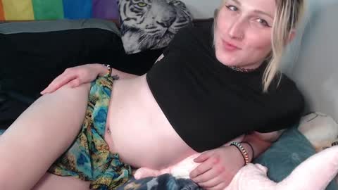 athenaaphrodisia online show from 05/05/26, 06:16