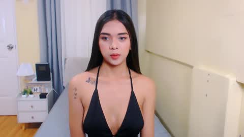 Ady online show from 06/15/26, 01:57
