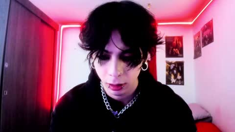 Snapshot of atheneoo_ chatting on 12/14/24, 06:46 athenauwu online show from 12/14/24, 06:46