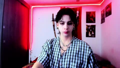 Snapshot of atheneoo_ chatting on 12/20/24, 05:04 athenauwu online show from 12/20/24, 05:04