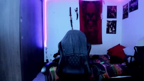 Snapshot of atheneoo_ chatting on 02/27/25, 06:07 athenauwu online show from 02/27/25, 06:07