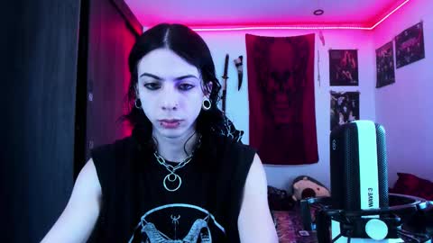 Snapshot of atheneoo_ chatting on 11/09/25, 07:50 athenauwu online show from 11/09/25, 07:50